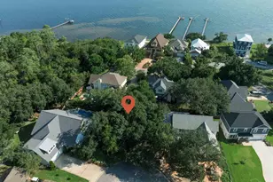 7401 Tall Oak Ct, Navarre, FL 32566 - Photo 1