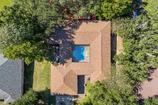 2849 Avenida De Soto, Navarre, FL 32566 - Photo 1