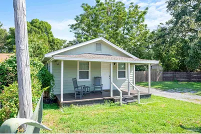 2002 W Gonzalez St, Pensacola, FL 32501 - Photo 1