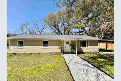 8401 Sierra Echo Ln, Milton, FL 32583 - Photo 1