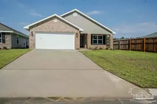 935 Pine Top Ln, Cantonment, FL 32533 - Photo 1