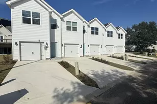 2895 Leah's Ln, Navarre, FL 32566 - Photo 1