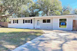 6562 Julia Dr, Milton, FL 32570 - Photo 1