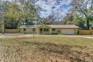 7631 Klondike Rd, Pensacola, FL 32526 - Photo 1