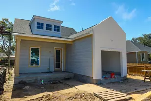 1605 E Yonge St, Pensacola, FL 32503 - Photo 1