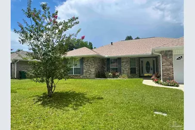 1006 Lake Aire Dr, Pensacola, FL 32506 - Photo 1