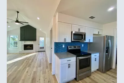 6458 Greenwell St, Pensacola, FL 32526 - Photo 1