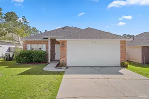 2504 Gulf Breeze Ave, Pensacola, FL 32507 - Photo 1
