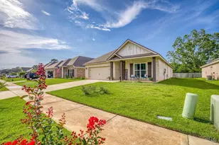 1506 Durant Ln, Cantonment, FL 32533 - Photo 1