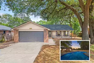 5842 Roble Loma, Pensacola, FL 32526 - Photo 1