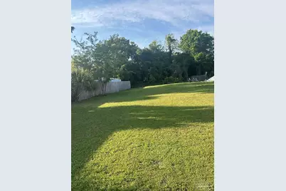 500 Blk W Belmont, Pensacola, FL 32501 - Photo 1