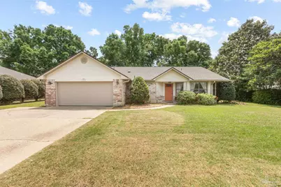 847 Ridge View Ln, Pensacola, FL 32514 - Photo 1