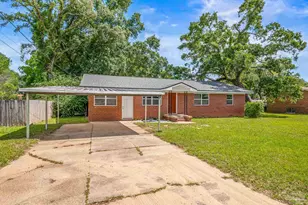 182 Seminole Trail, Pensacola, FL 32506 - Photo 1