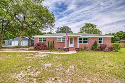 1850 Garcon Point Rd, Milton, FL 32583 - Photo 1