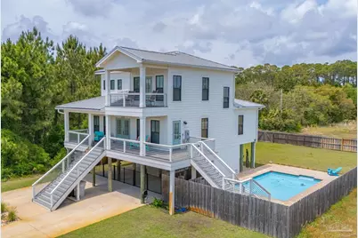 3120 Linden Ave, Gulf Breeze, FL 32563 - Photo 1