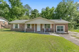 401 Ronda St, Pensacola, FL 32534 - Photo 1