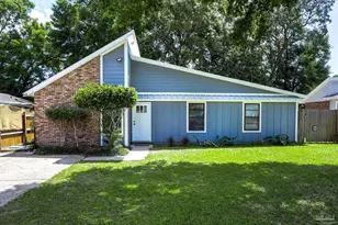 7402 Viewcrest Dr, Pensacola, FL 32504 - Photo 1