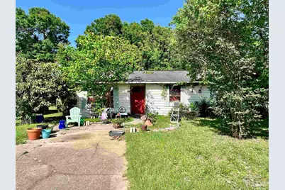 408 N Hayne St, Pensacola, FL 32501 - Photo 1