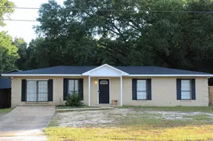 5166 Springdale Dr, Milton, FL 32570 - Photo 1