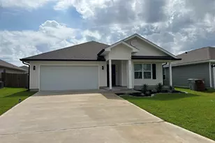 4422 Tiger Oak Ct, Pace, FL 32571 - Photo 1