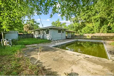 907 Montclair Rd, Pensacola, FL 32505 - Photo 1