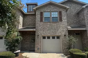 2119 Wilsons Plover Cir, Navarre, FL 32566 - Photo 1