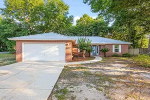 6203 Hunters Ridge Dr, Milton, FL 32570 - Photo 1