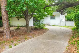 306 Washington Ave, Gulf Breeze, FL 32561 - Photo 1