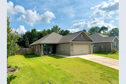 445 Pemberton Ln, Cantonment, FL 32533 - Photo 1