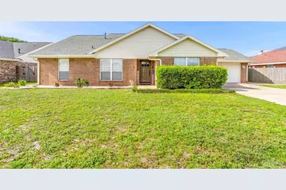 709 Ferdinand Dr, Pensacola, FL 32507 - Photo 1