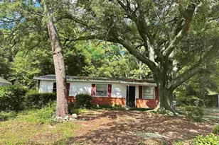 731 Alfonso St, Pensacola, FL 32505 - Photo 1