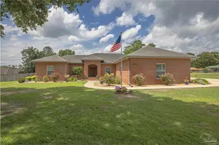 598 Bocage Rd, Cantonment, FL 32533 - Photo 1