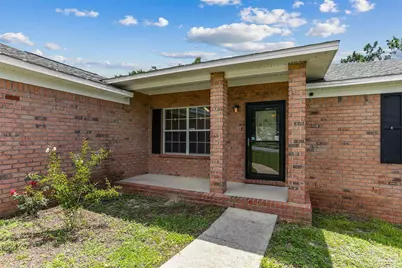 5833 Pebble Ridge Dr, Milton, FL 32583 - Photo 1