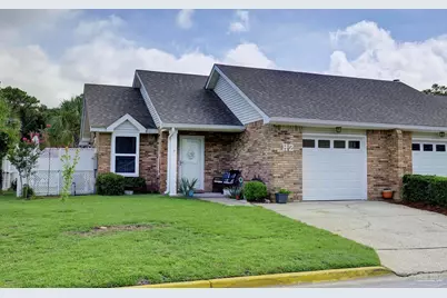 5051 Grande Dr #H2, Pensacola, FL 32504 - Photo 1