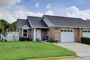 5051 Grande Dr, Pensacola, FL 32504 - Photo 1