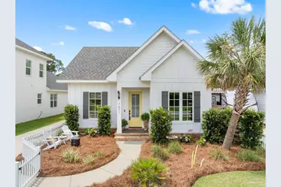 1671 Cross St, Pensacola, FL 32503 - Photo 1