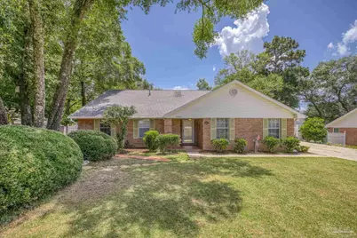 5577 Shadow Grove Blvd, Pensacola, FL 32526 - Photo 1