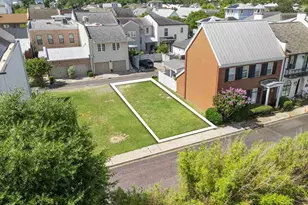 671 Centros St, Pensacola, FL 32502 - Photo 1