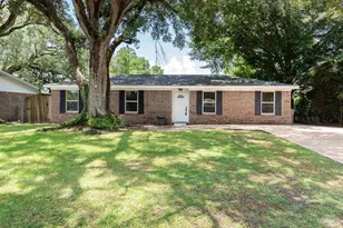 7026 Balboa Dr, Pensacola, FL 32526 - Photo 1