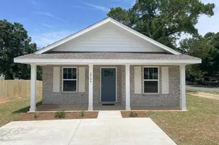 2704 N H St, Pensacola, FL 32501 - Photo 1
