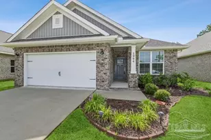 1994 Cambridge Park Dr, Gulf Breeze, FL 32563 - Photo 1