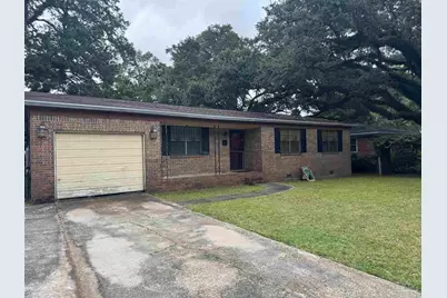 1210 E Maxwell St, Pensacola, FL 32503 - Photo 1