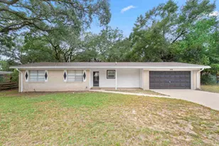 5733 Pecan St, Milton, FL 32570 - Photo 1