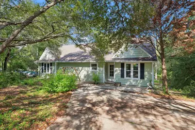 2757 Avenida De Soto, Navarre, FL 32566 - Photo 1