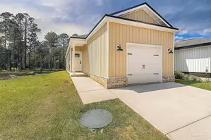 3209 Damon Dr, Milton, FL 32583 - Photo 1
