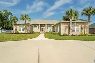 5649 Sandstone Dr, Pace, FL 32571 - Photo 1