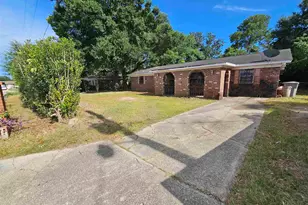7125 Pennington Dr, Pensacola, FL 32526 - Photo 1