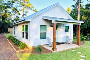 5580 Corinna St, Pensacola, FL 32507 - Photo 1