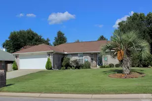 7332 Tannehill Dr, Pensacola, FL 32526 - Photo 1