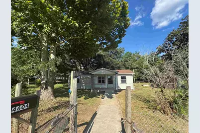 4604 Fowler Dr, Pace, FL 32571 - Photo 1